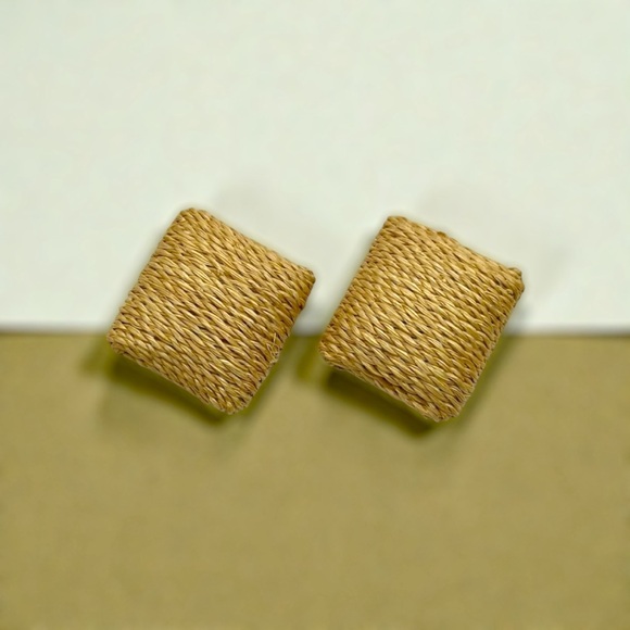 Vintage Jewelry - Rustic Jute Square Clip Earrings Statement Boho Vibe Neutral